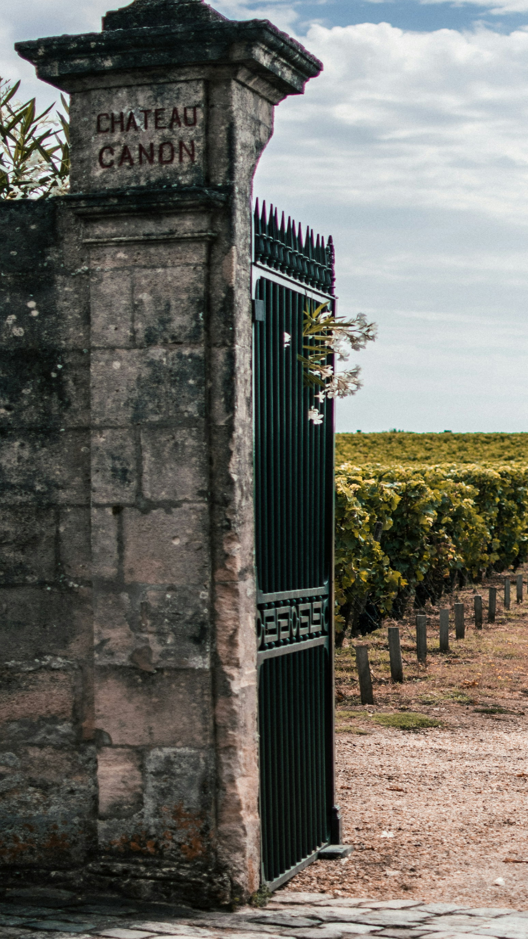 Chateau Canon Saint Emilion Entrance Gate